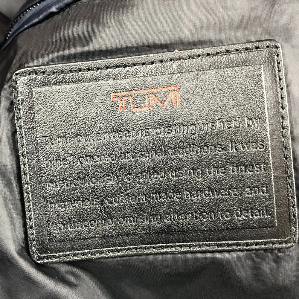 SOLD - Tumi Navy Blue Packable Down Puffer Jacket - Picture 5 of 17